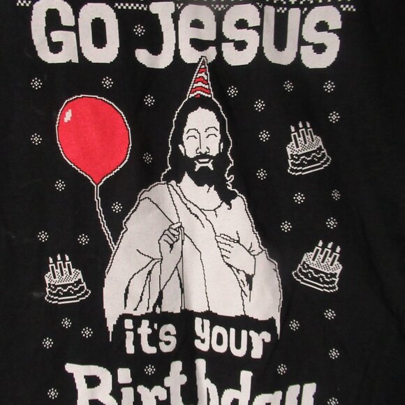 Unisex Christmas "Go Jesus it's Your Birthday!" Tee - Picture 2 of 3